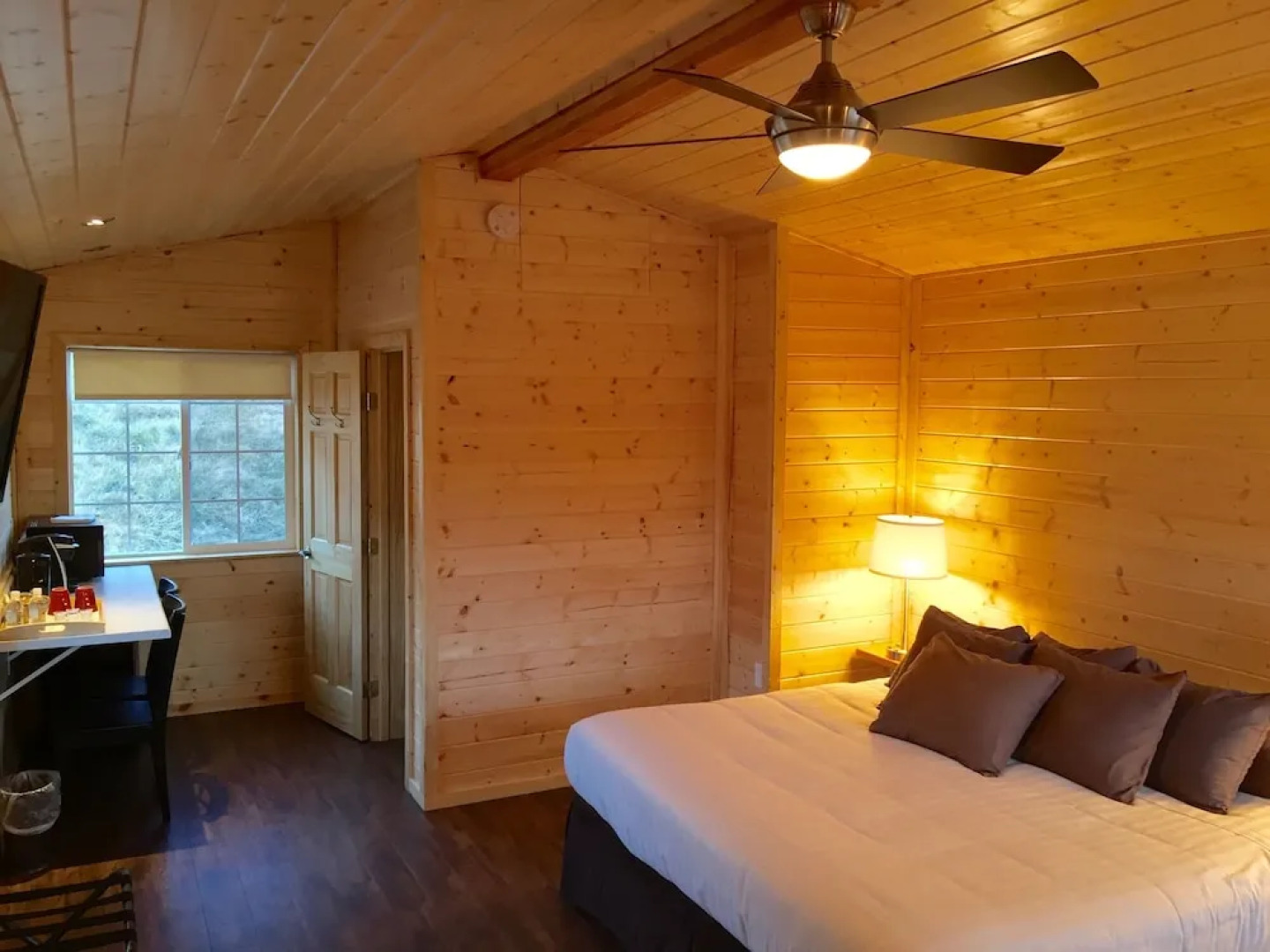 Alaska Glacier Lodge