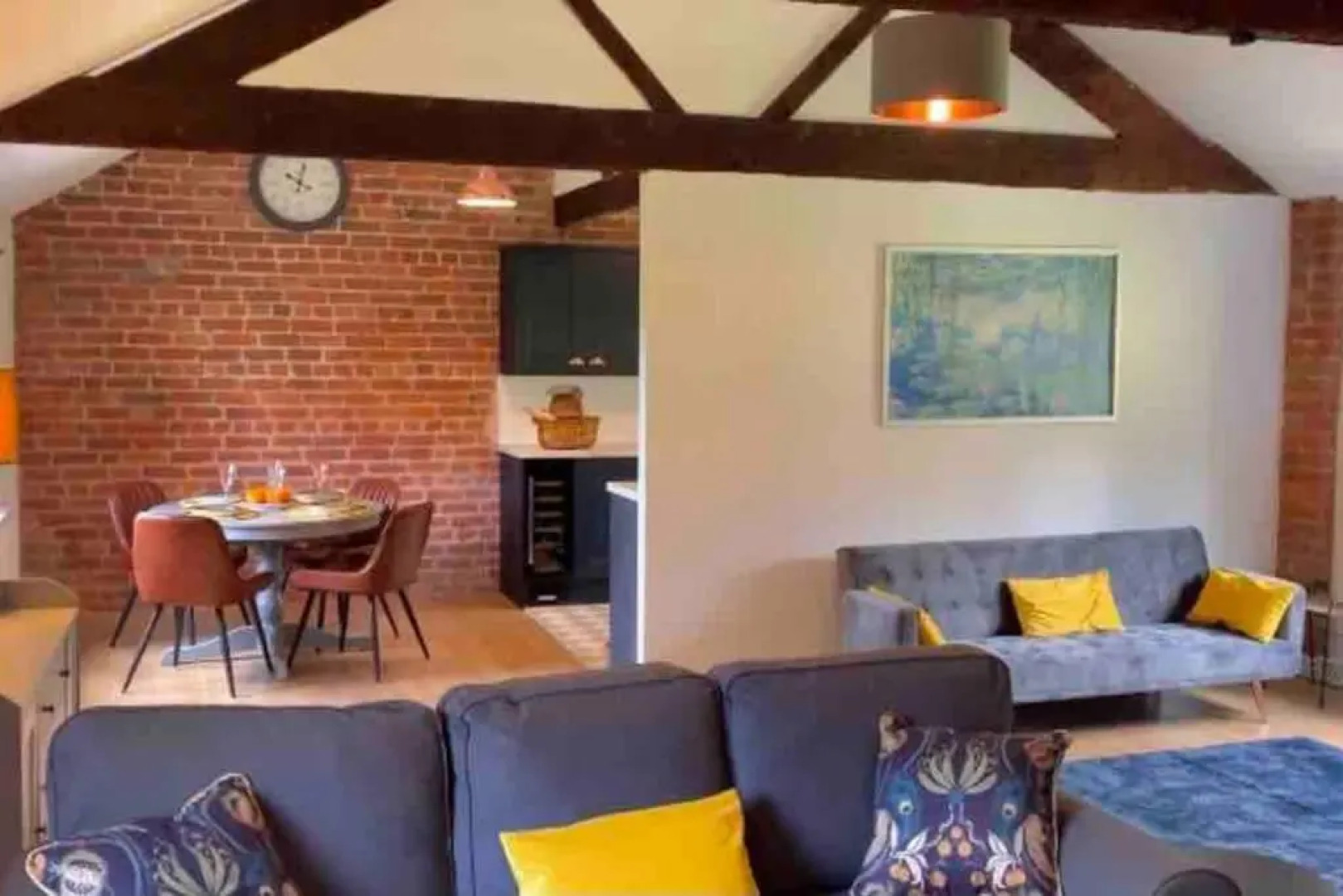 Hayes Suite (Adults Only)