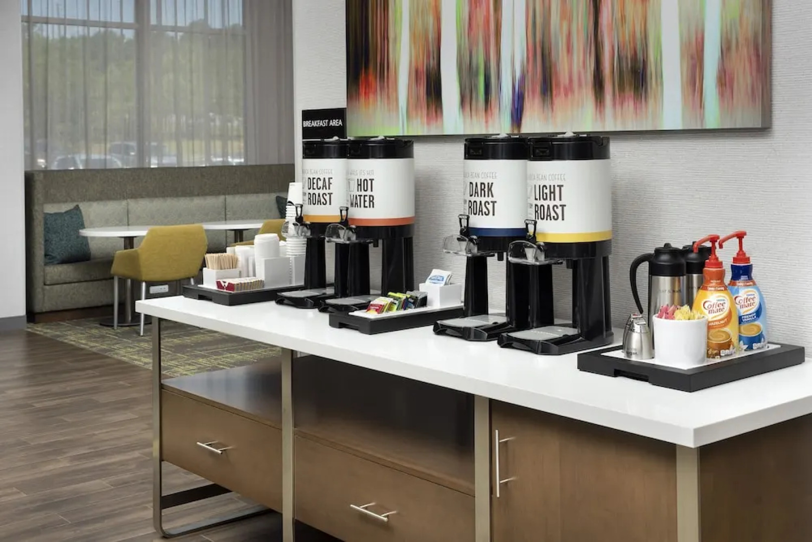 Hampton Inn & Suites Charlotte Airport Lake Pointe