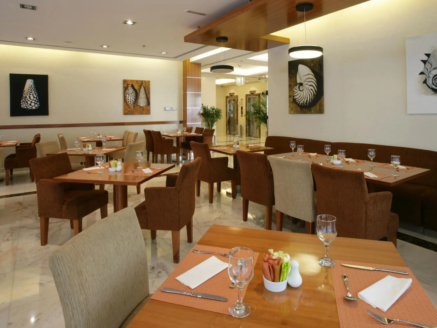 Auris Hotel Apartments Deira