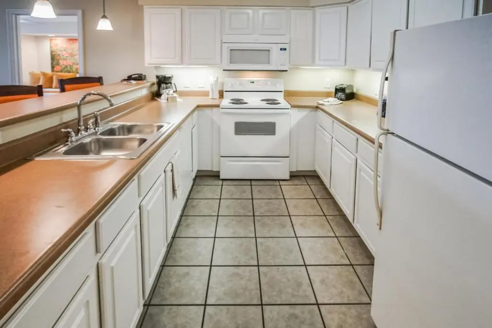 Surreys Grand Crowne Resort