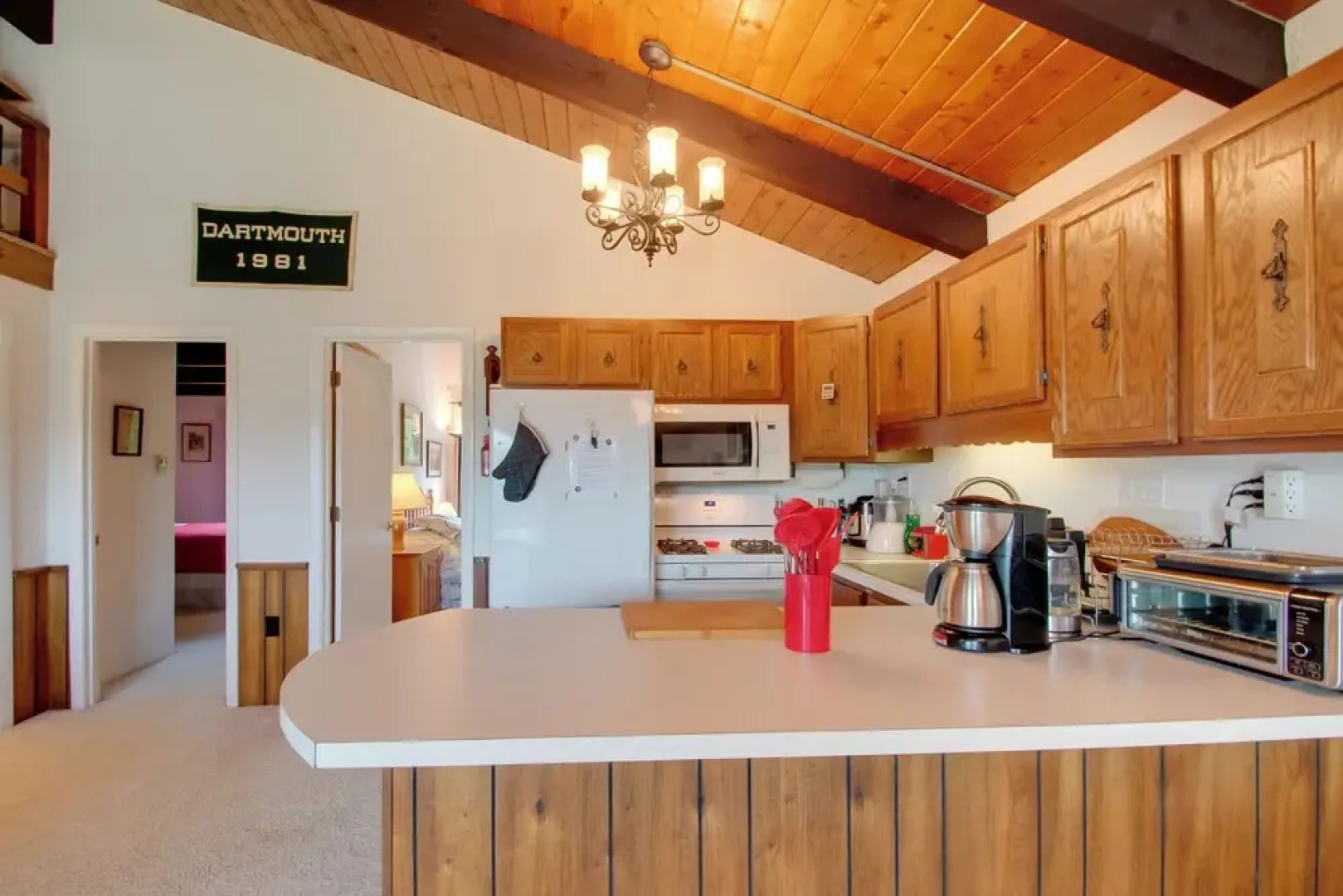 Mountaintop Condo w/ Great Mt Washington View