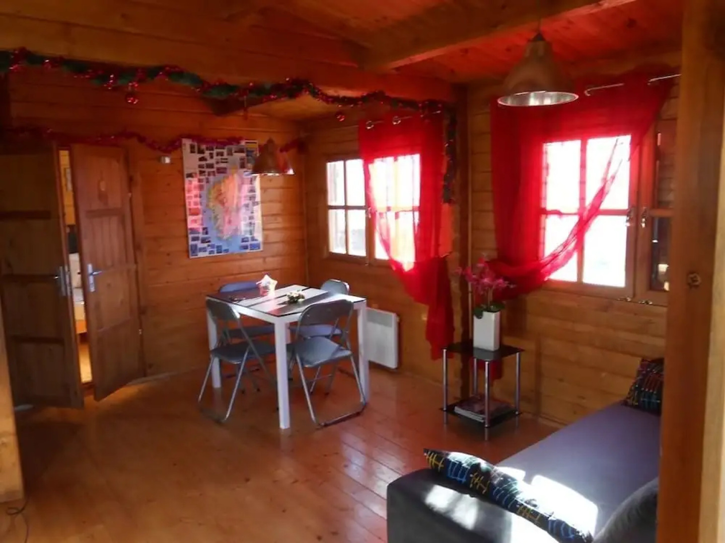 Les Chalets De Lozzi