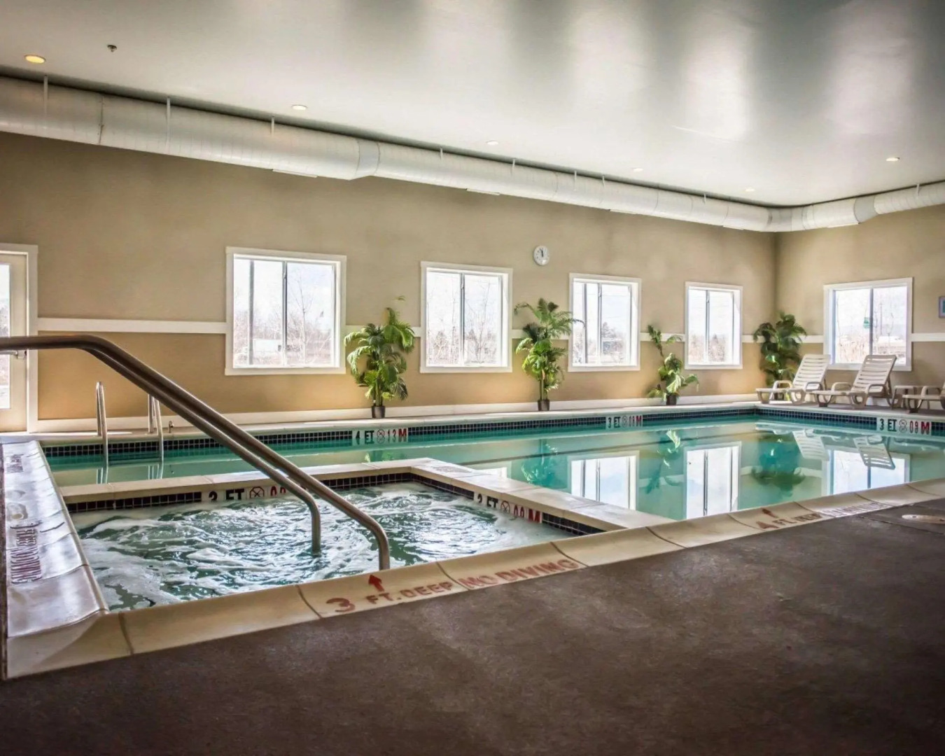 Sleep Inn & Suites Dunmore