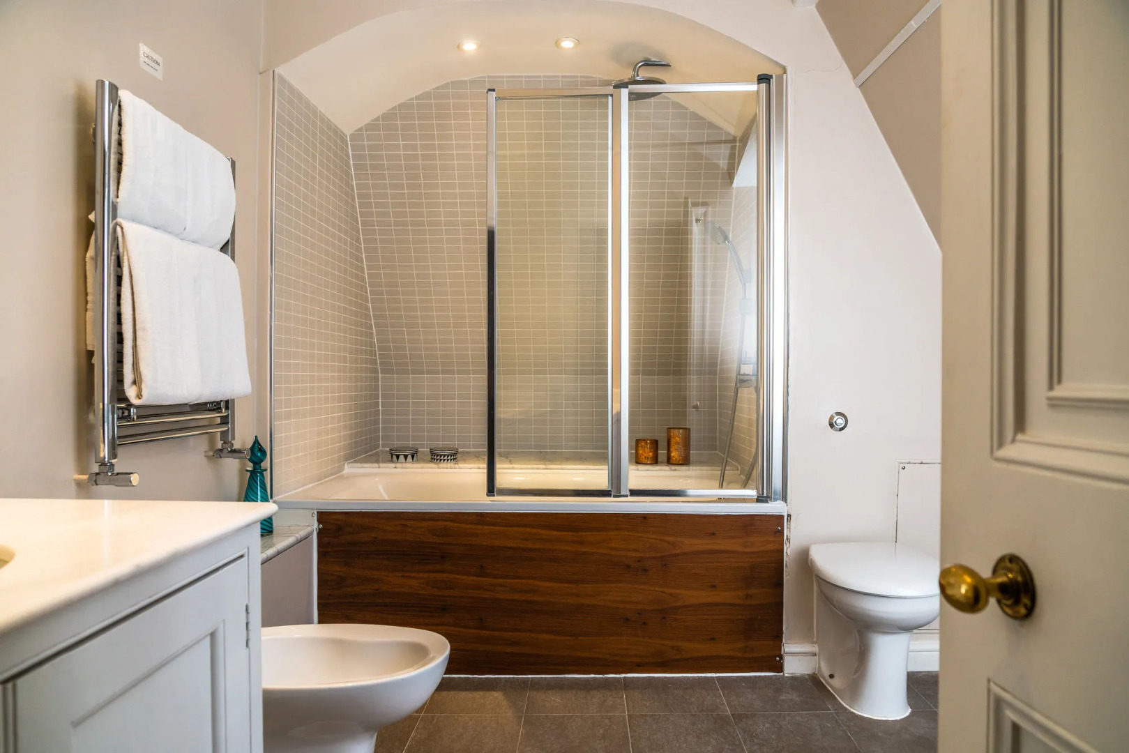 Combe Grove Manor Hotel