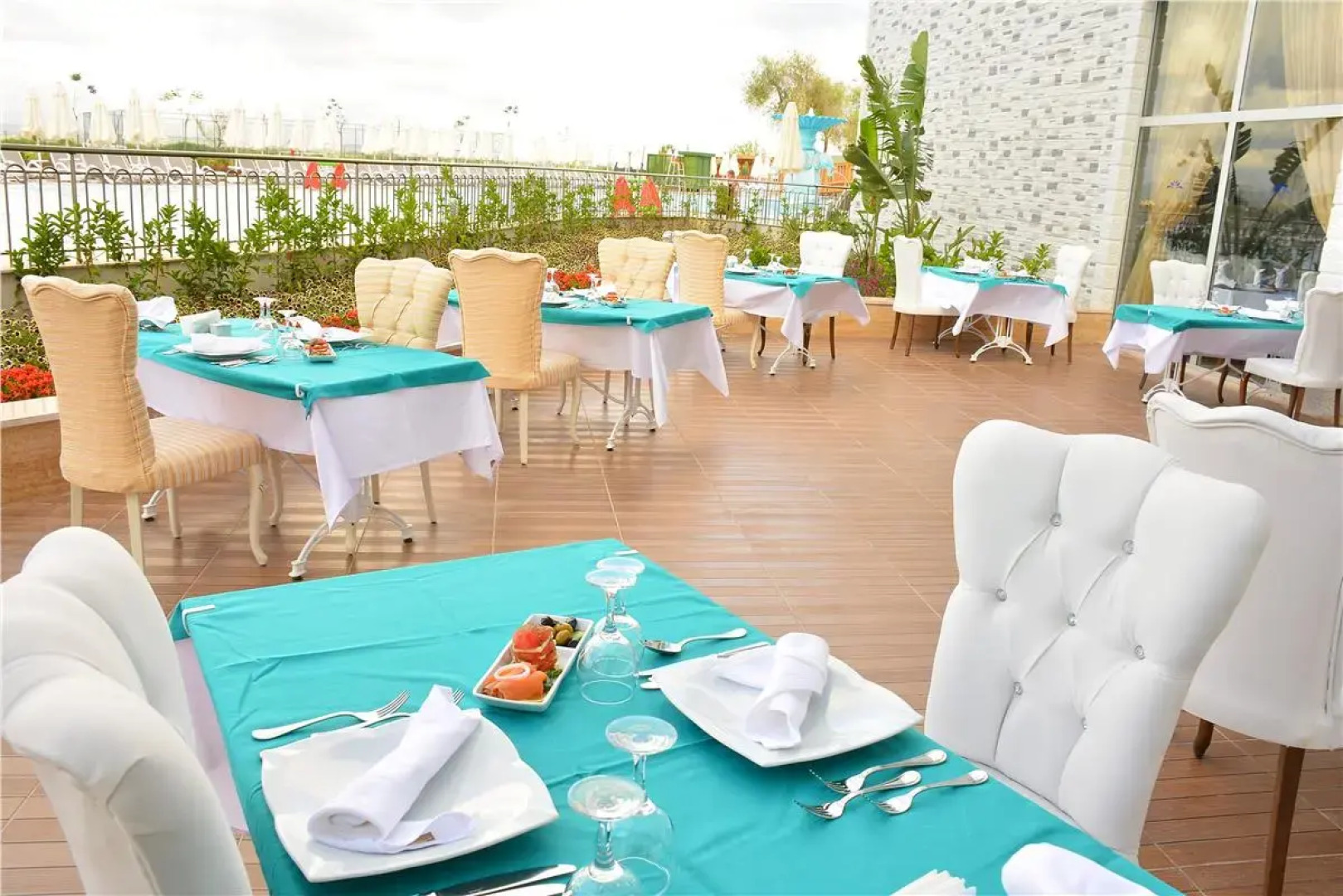 Water Side Resort & Spa