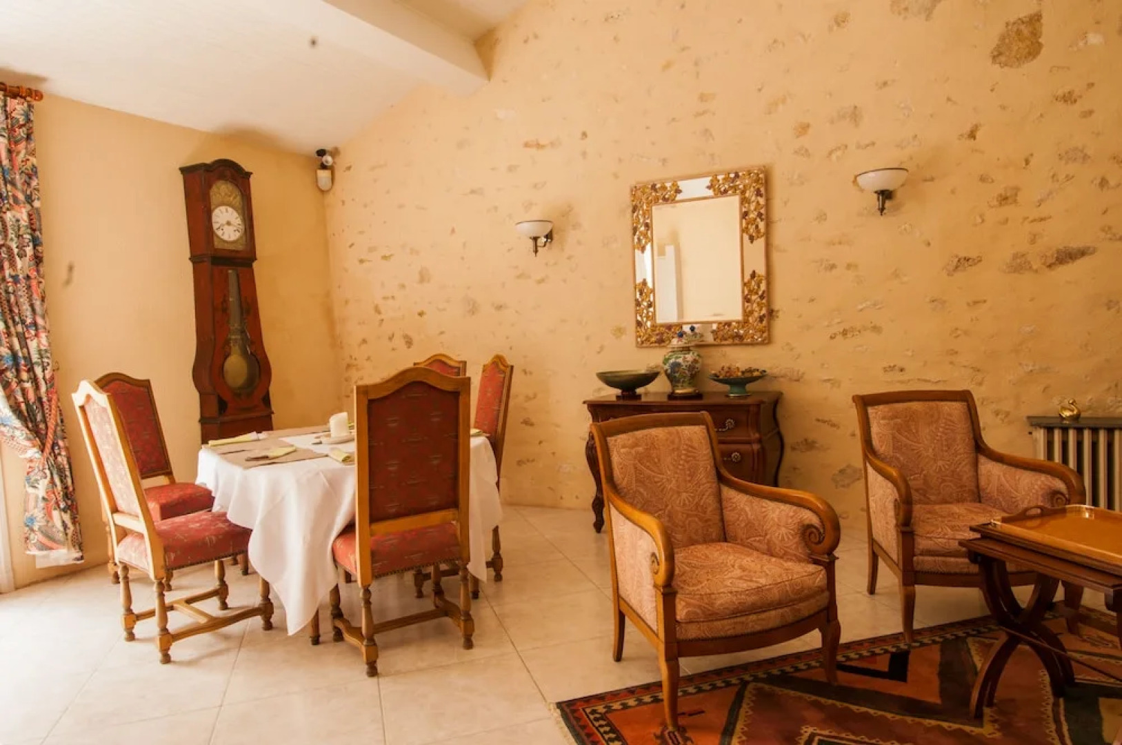 Les Chambres d'Hôtes de Château Vieux Robin