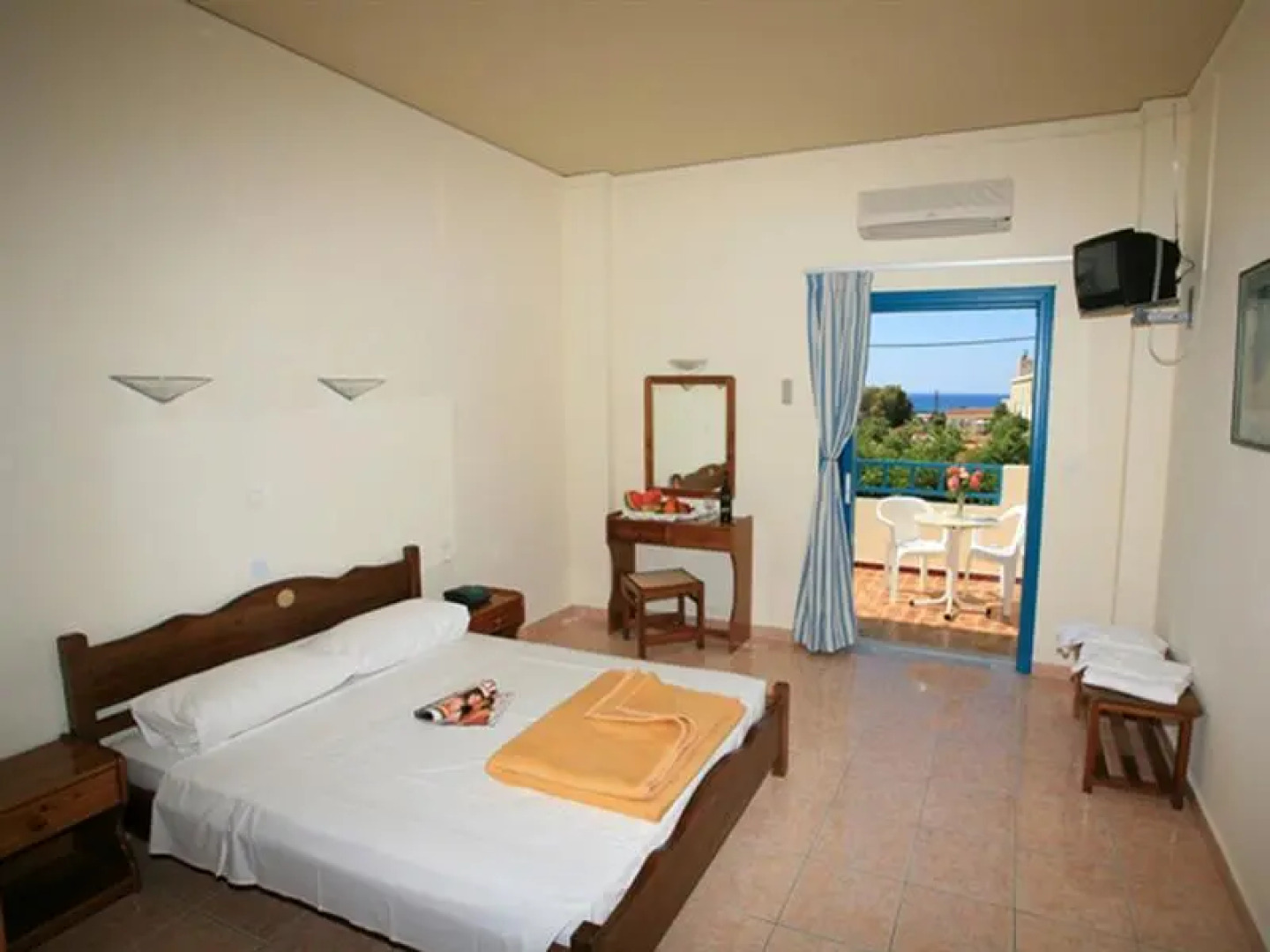 Cretan Filoxenia Beach