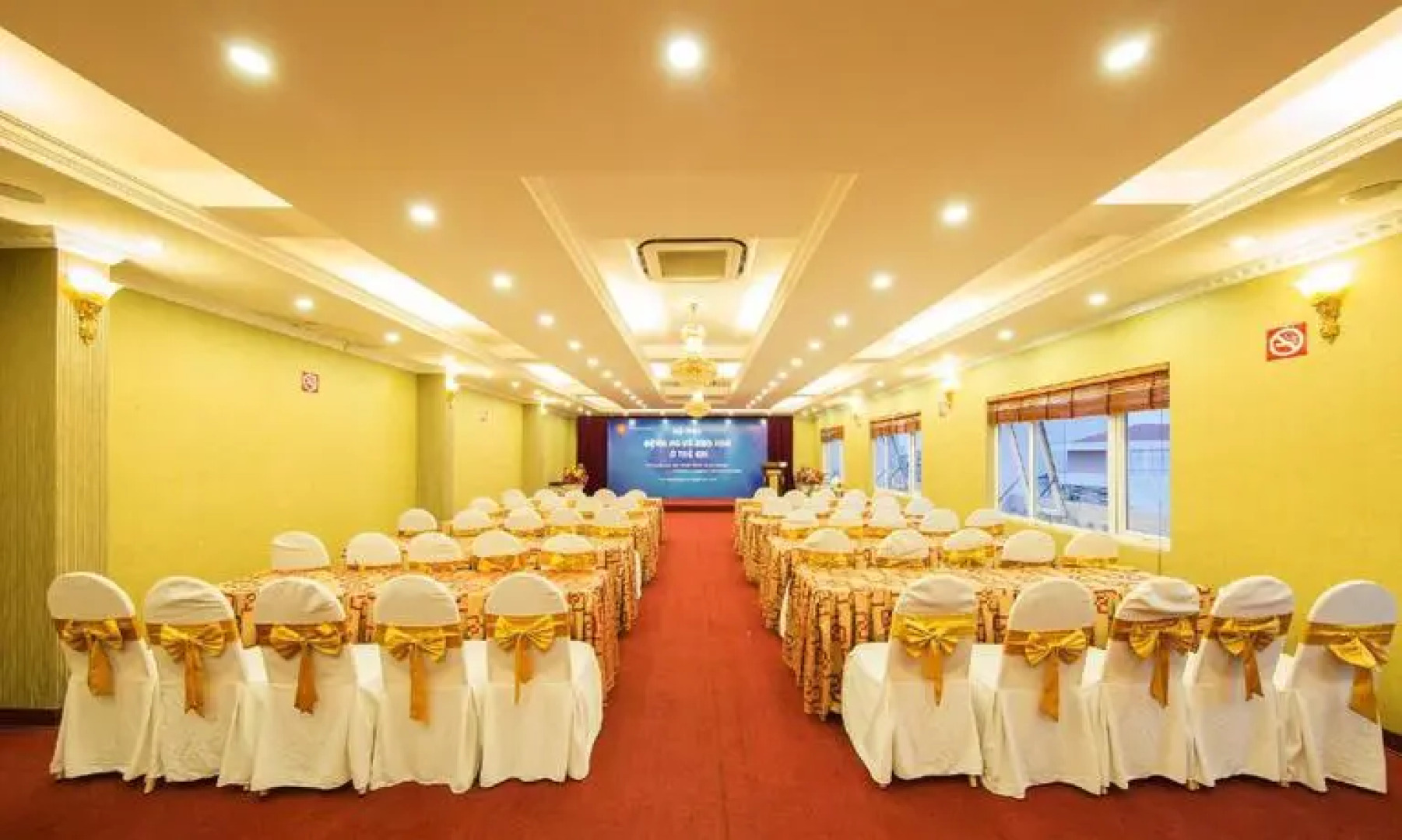 Dong Duong Hotel