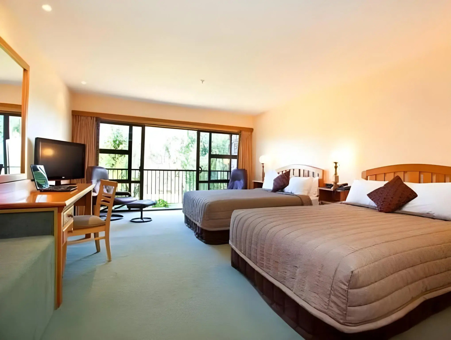 Distinction Mackenzie Country Hotel