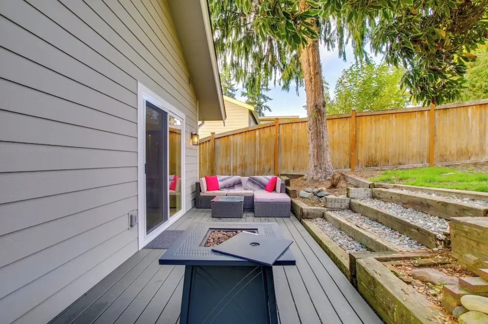 Modern Kirkland Home w/ Private Yard & Fire Pit!