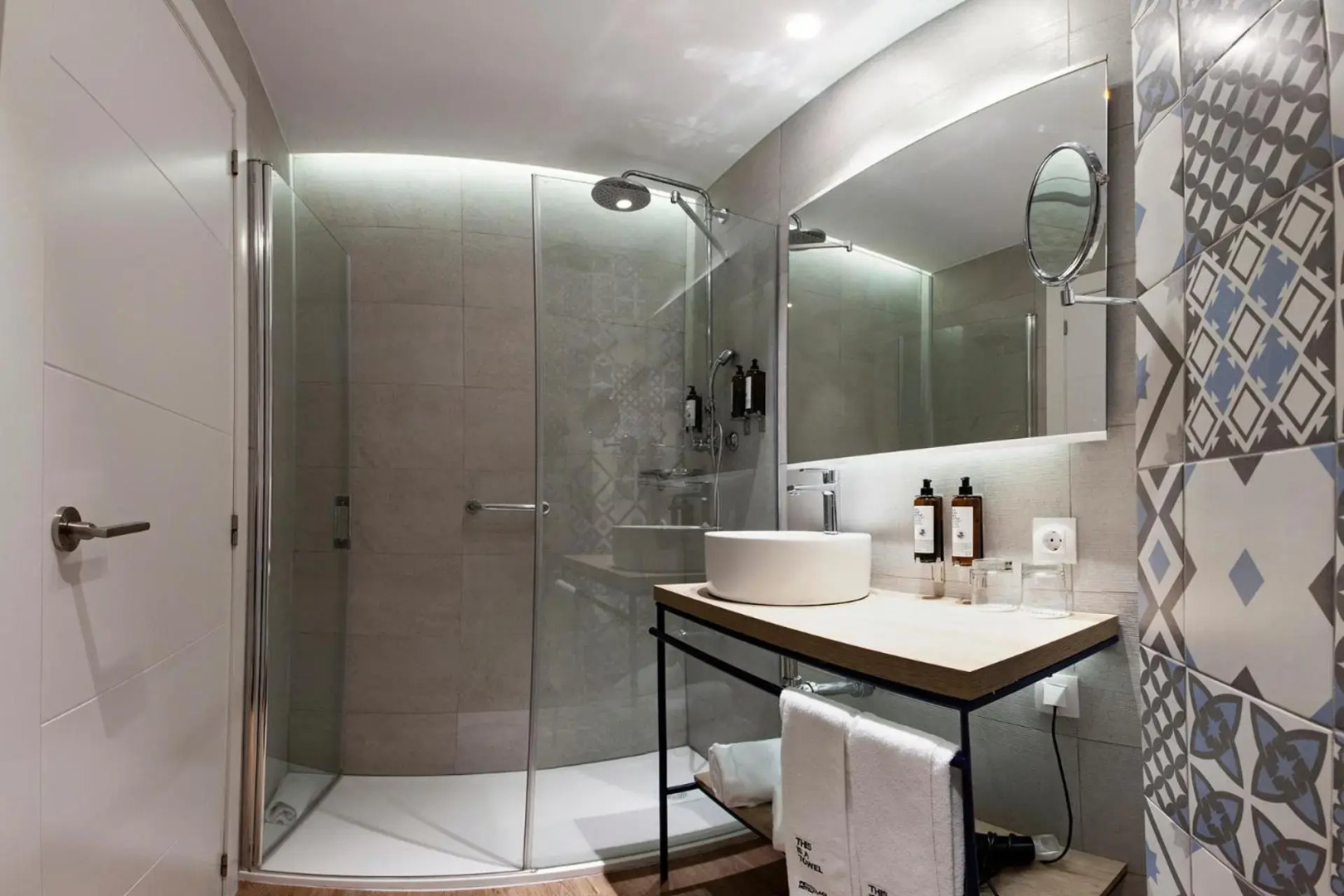 Petit Palace Ruzafa Hotel