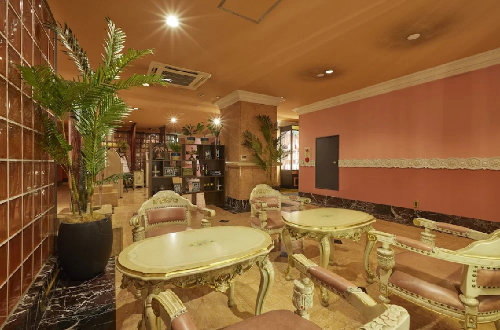 Hotel Coco Club Azumino (Love Hotel)