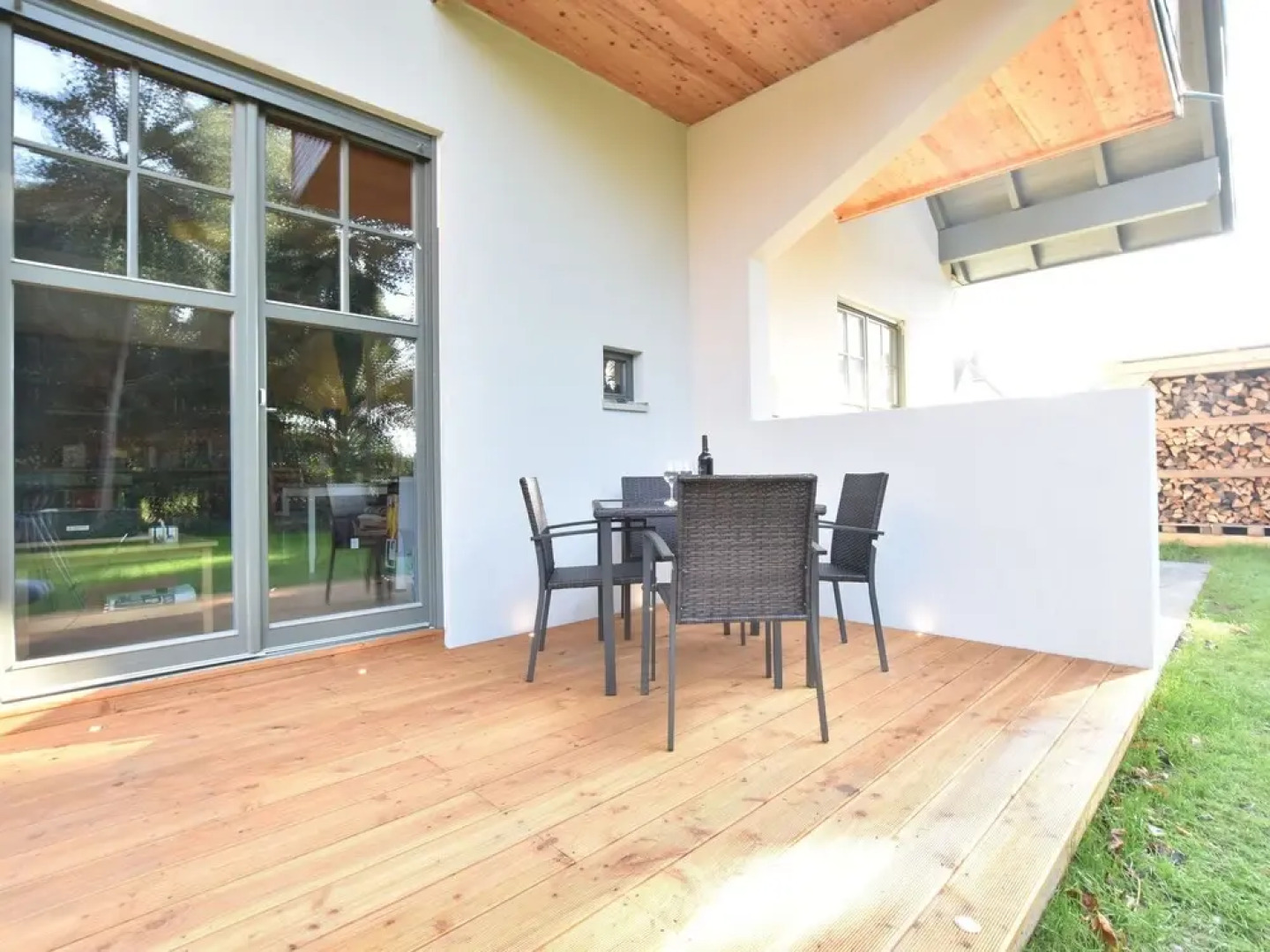 Apartments sun and moon with fireplace, terrace and garden