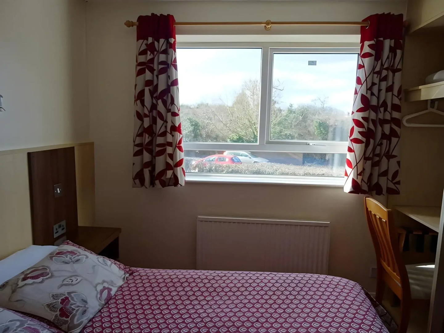 The Gatwick White House Hotel