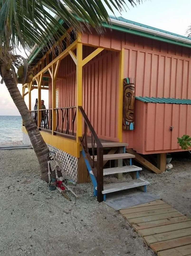 King Lewey's Island Resort