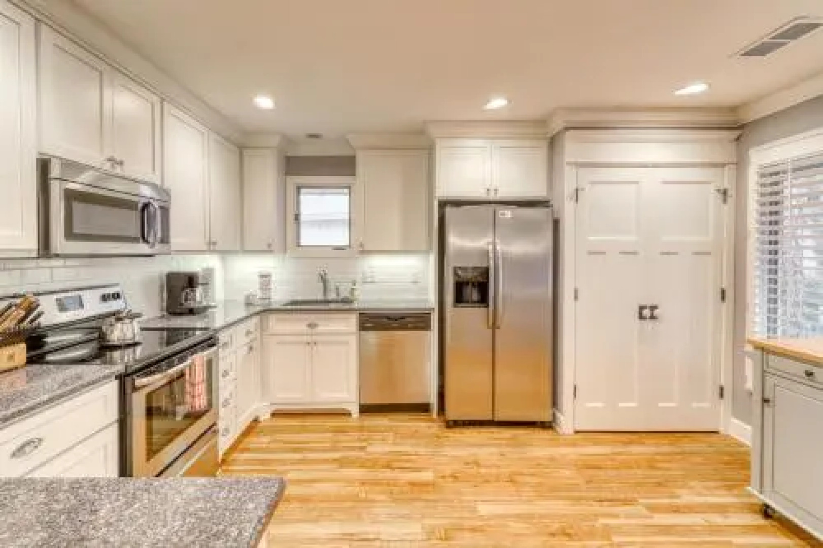 5 Inlet Cove Cottage