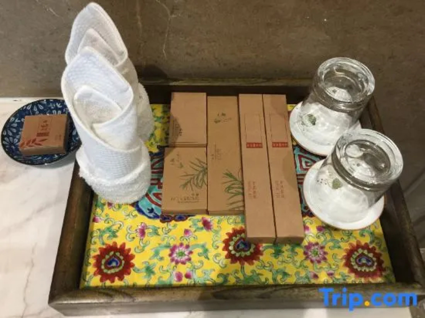 Lotus Yard Zen Hotel