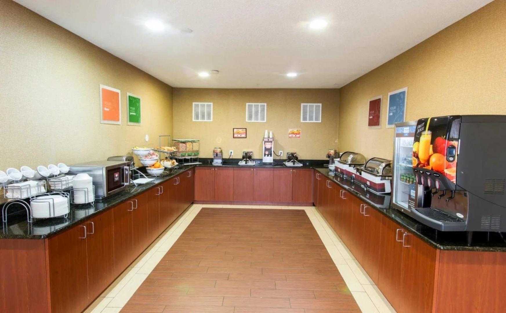 Country Inn & Suites By Radisson, Battle Creek, MI