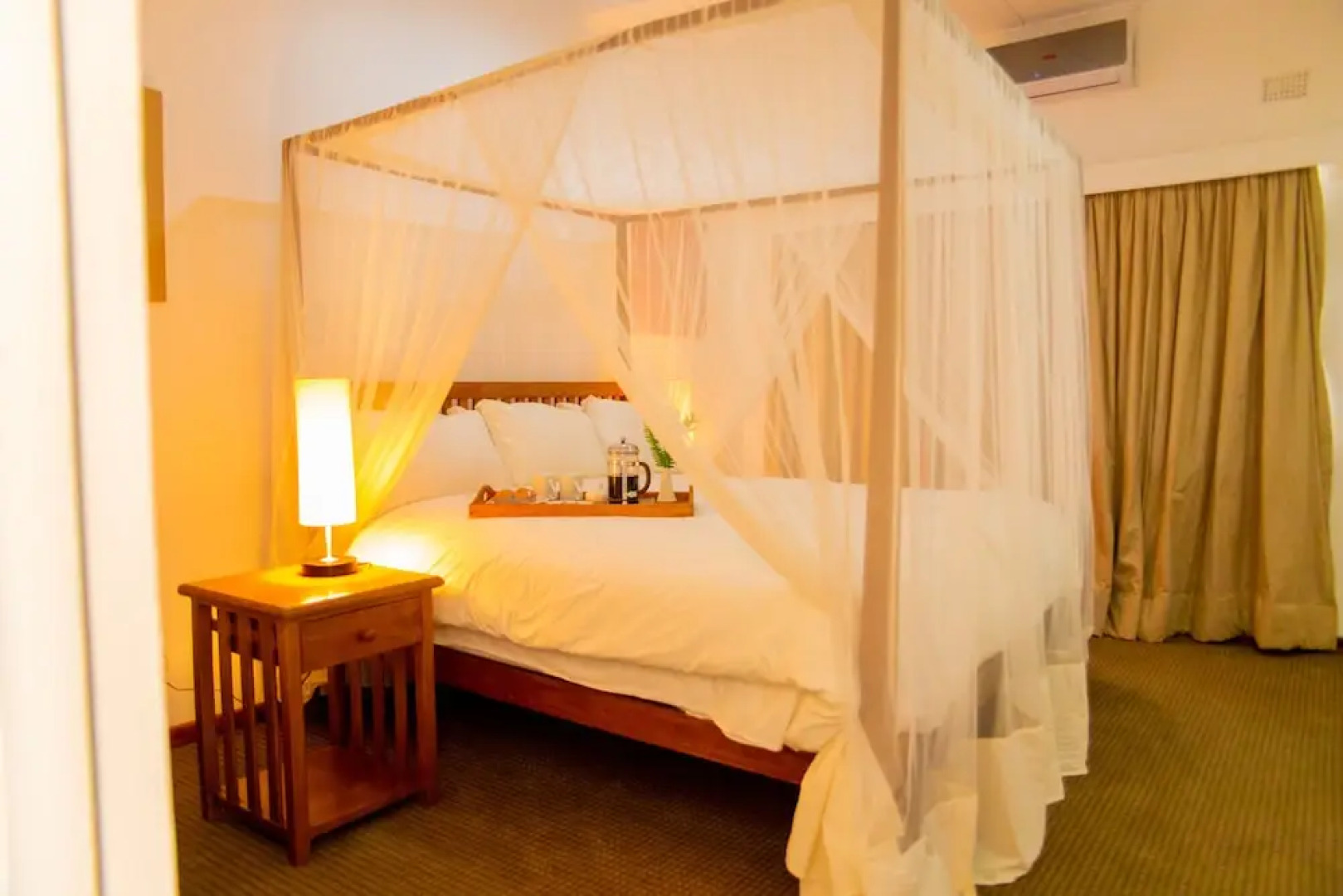 Burley House - Guest House