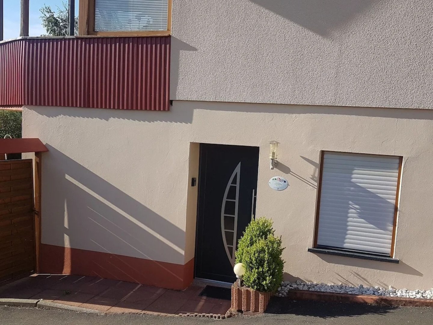 Modern Holiday Apartment With Large Garden Near the River Moselle