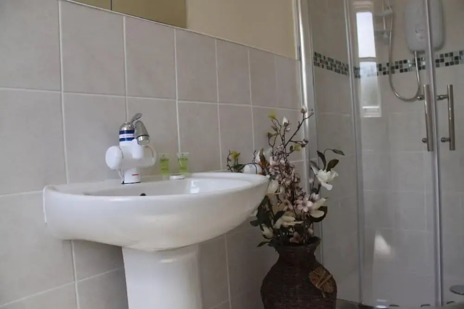 The Manchester St Petersgate - Sleeps up to 6 Close to Train Station Very Central