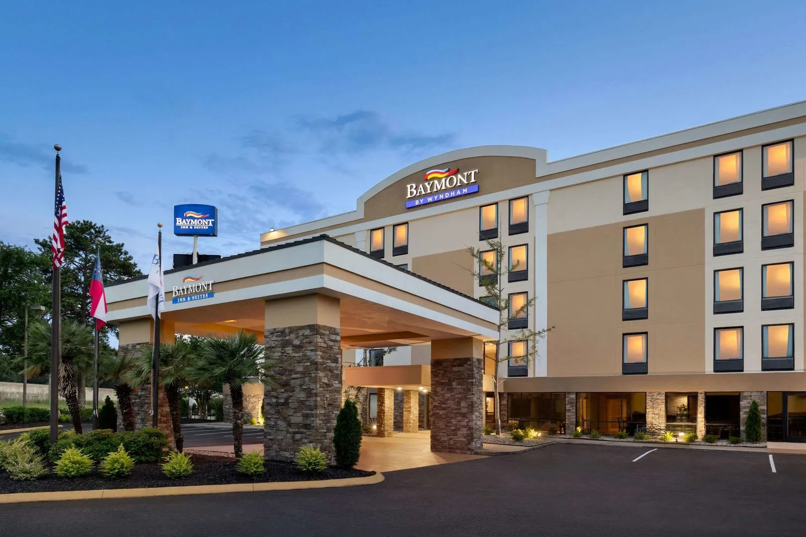 Garner Hotel August West by IHG