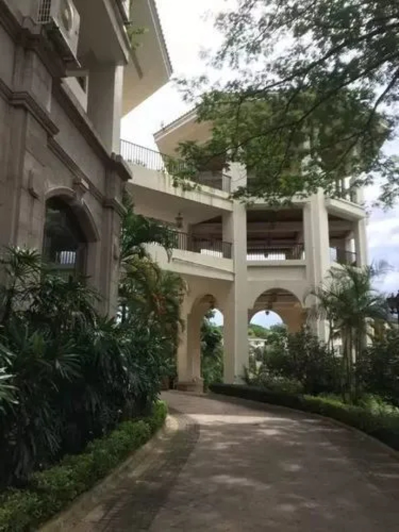 Wuyi Country Garden Phoenix Hotel