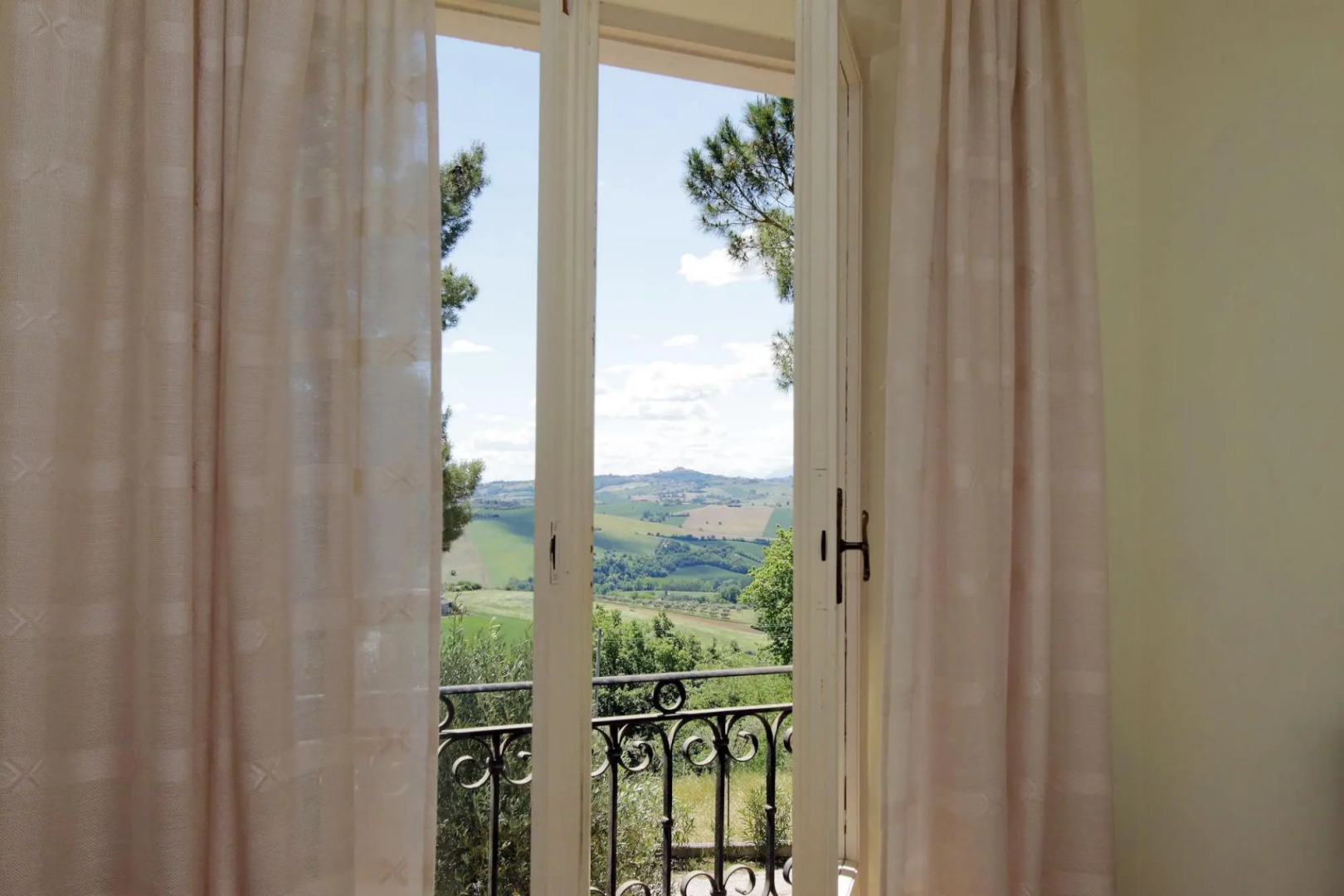 Elegance and relaxation! The holiday that's right for you!-Villa del Poggio
