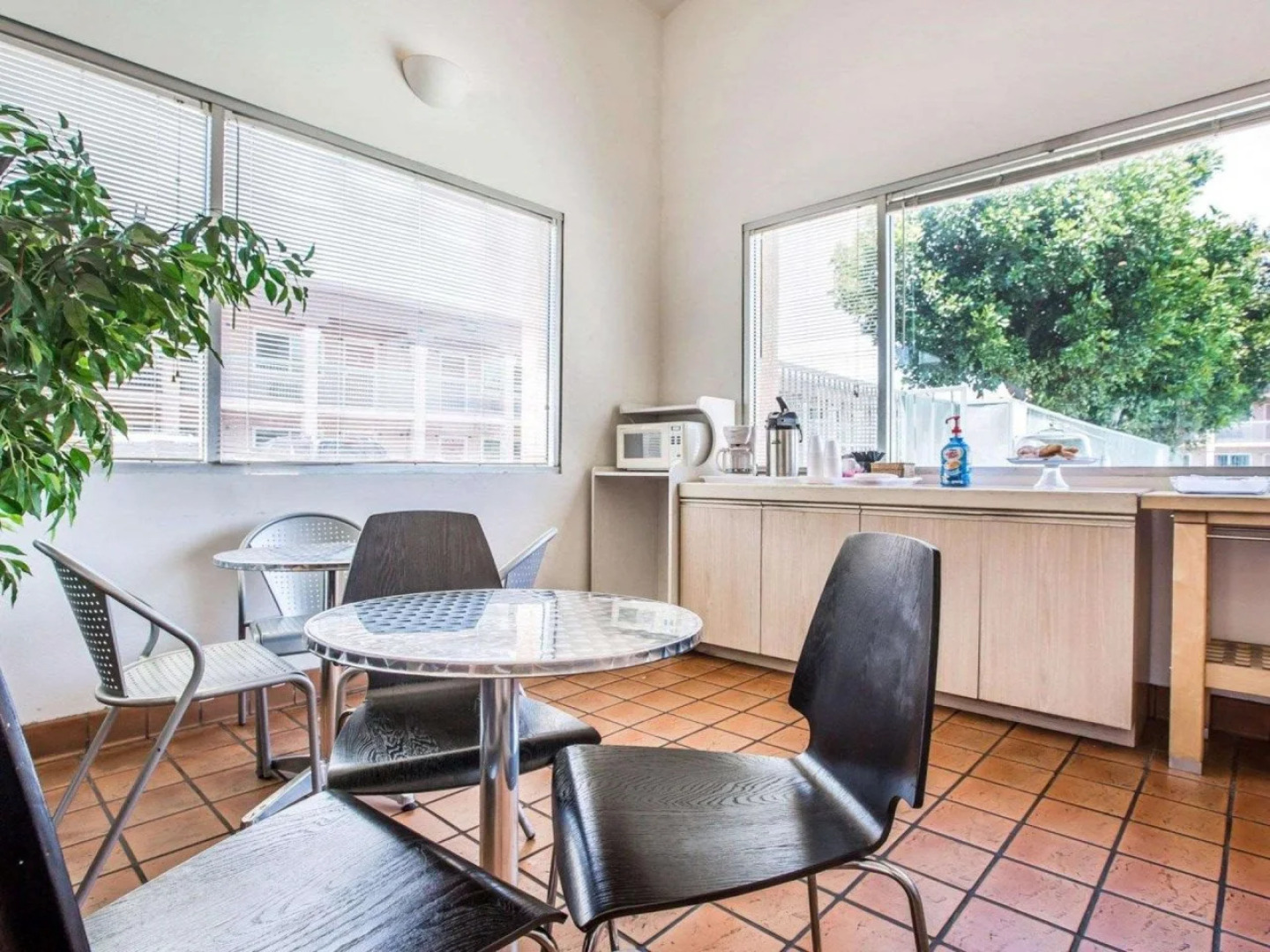 Rodeway Inn South Gate - Los Angeles South