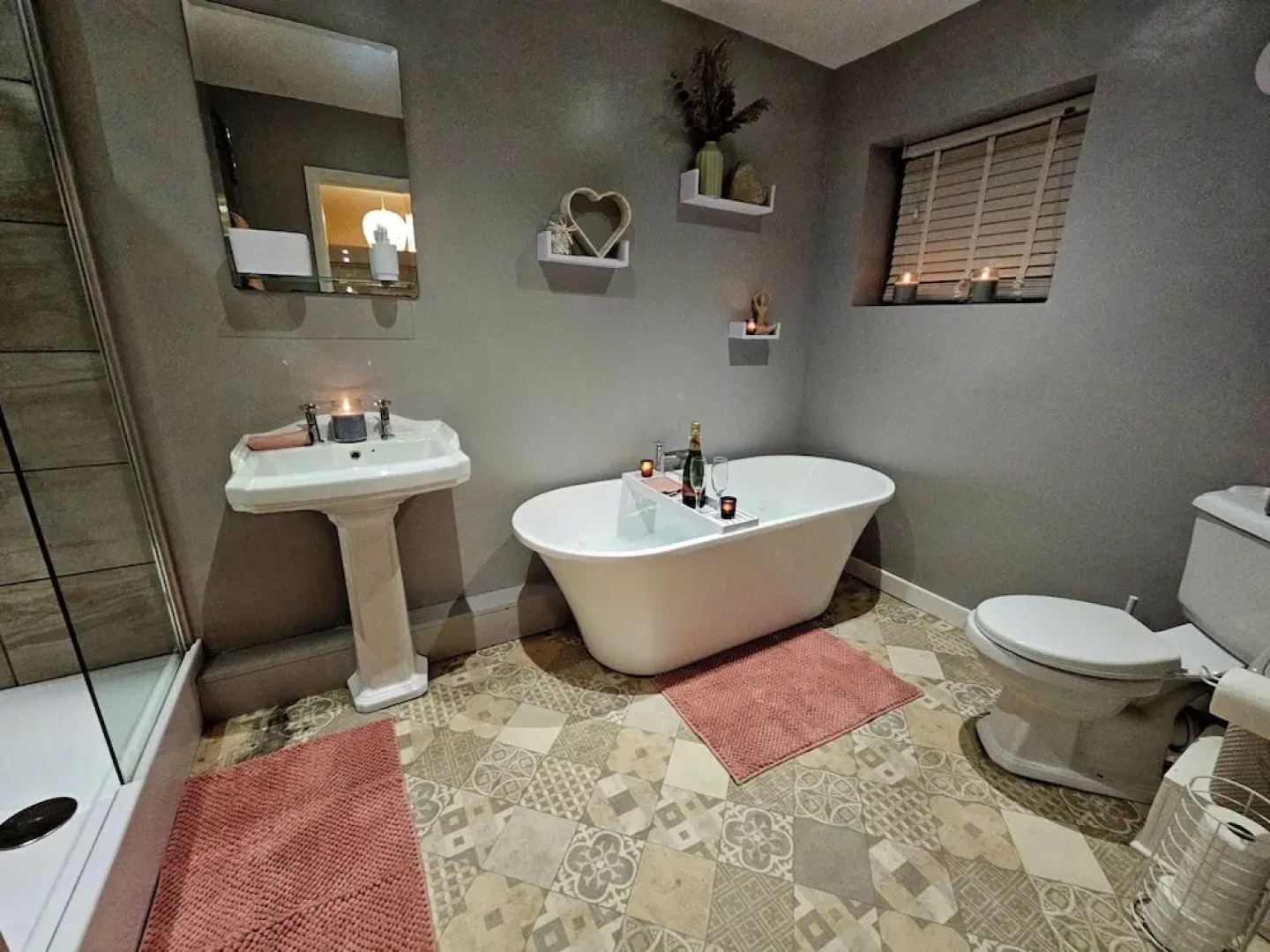 Seaside Escape at Ty Bugail - Holyhead