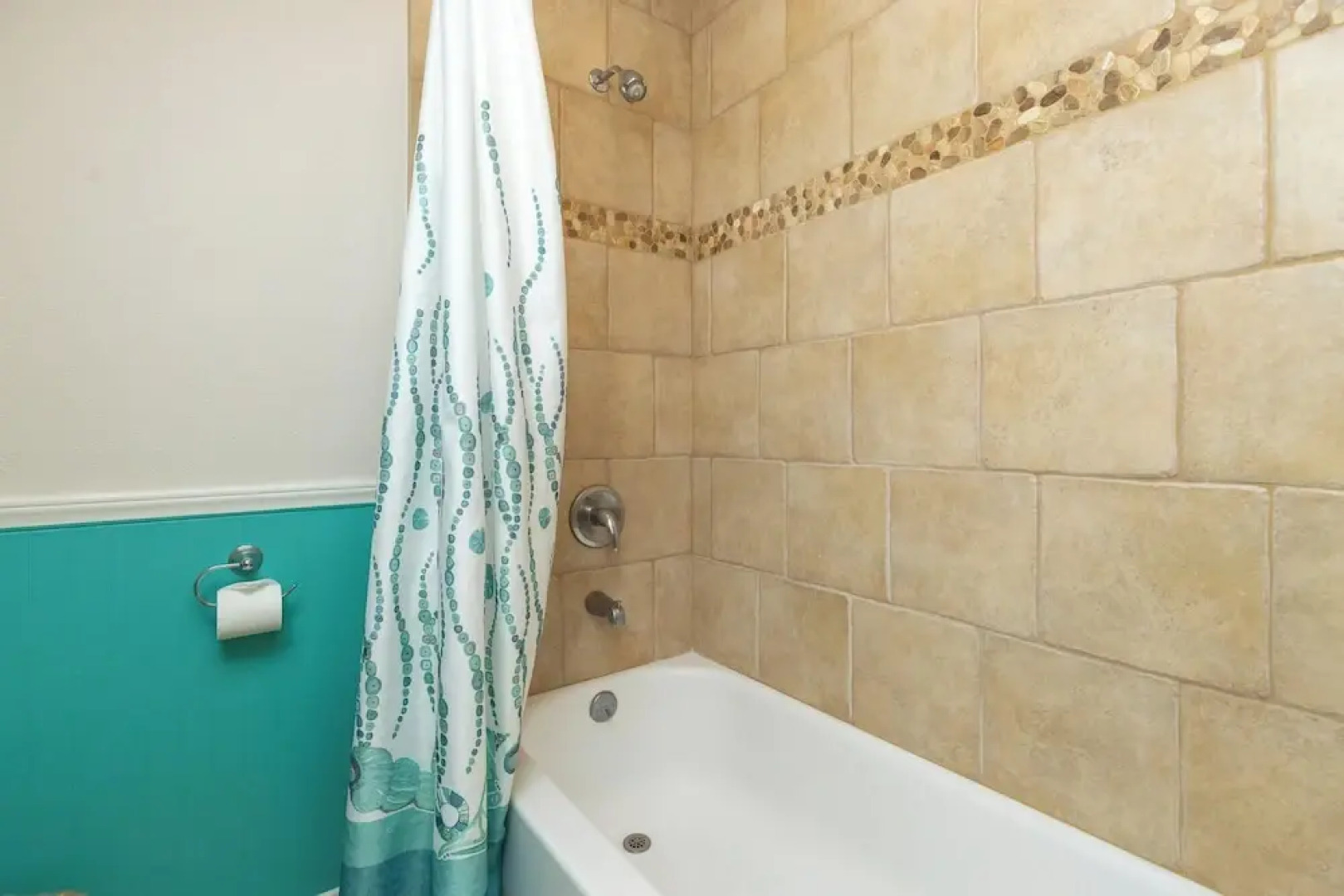 The Shell House Private Pool Pet Friendly