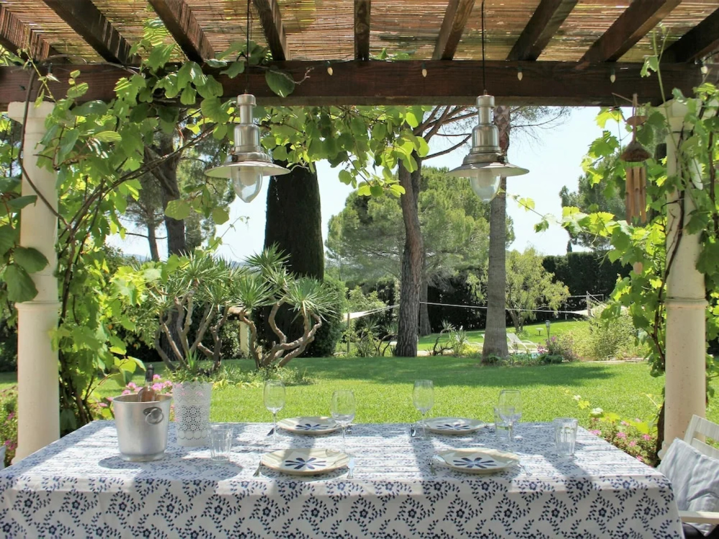 Luxurious Villa in Mougins With Swimming Pool