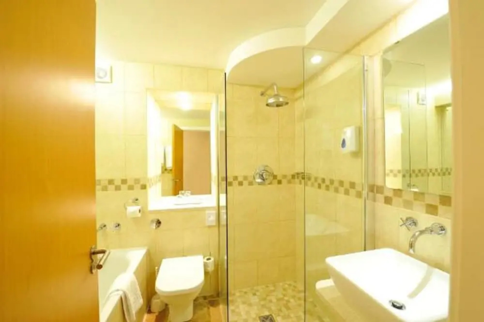 The Olde Barn, Sure Hotel Collection by Best Western