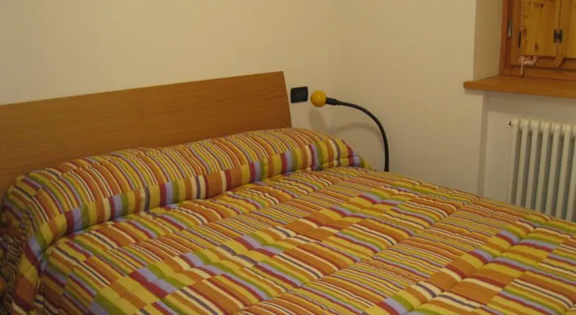 A lancienne fontaine