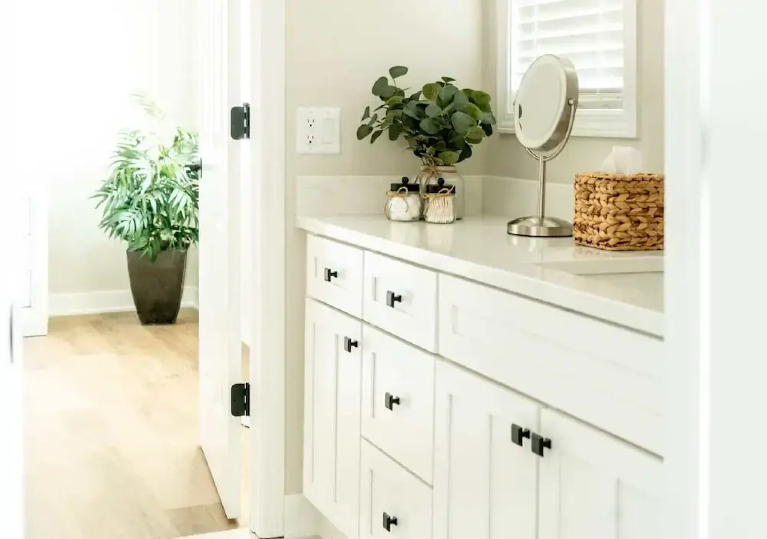 Tranquil Family Retreat - for 10!