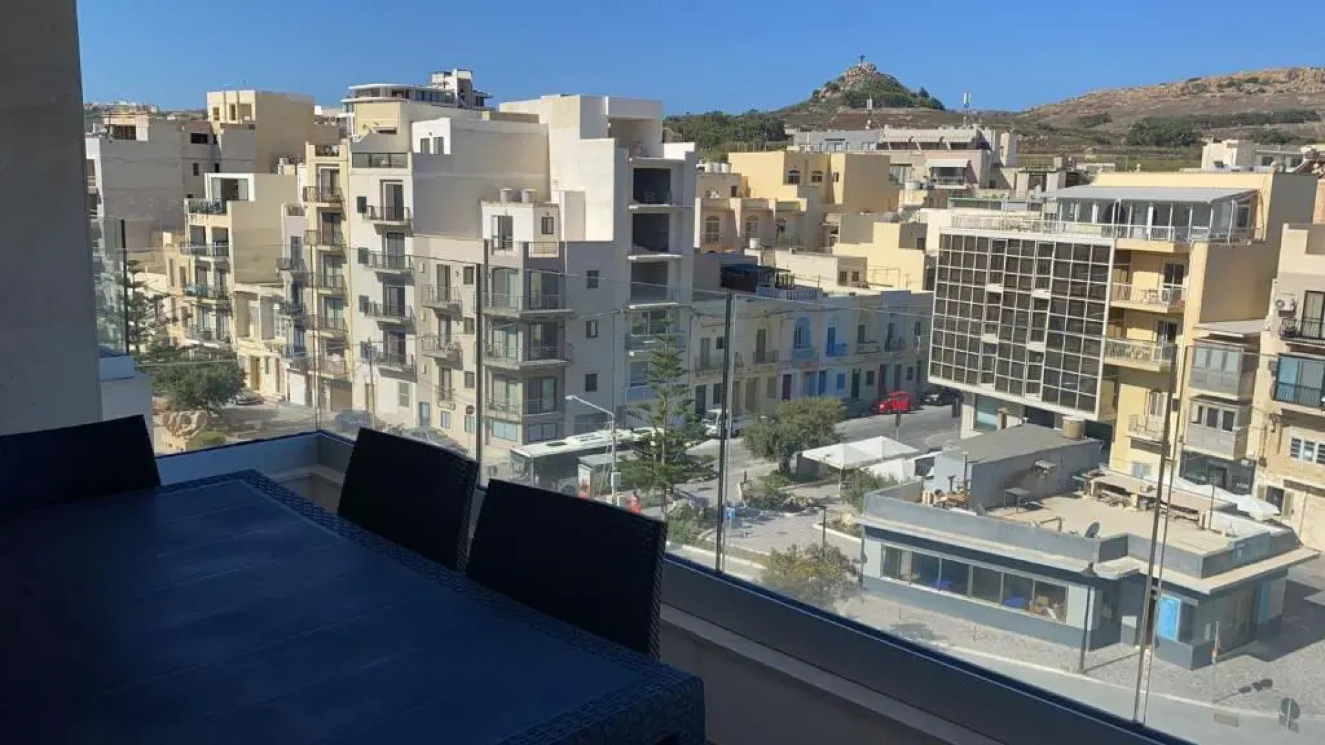 Beautiful, sea view 2 bedrooms apartment, Marsalforn, Gozo