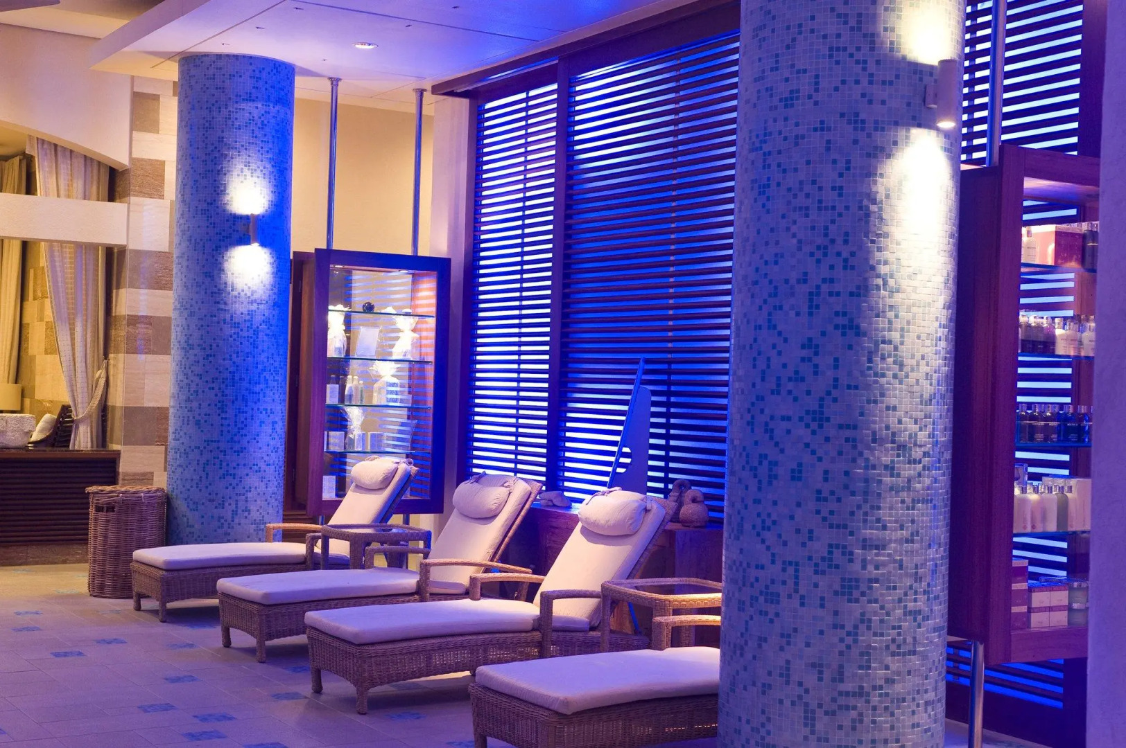 Columbia Beach Resort