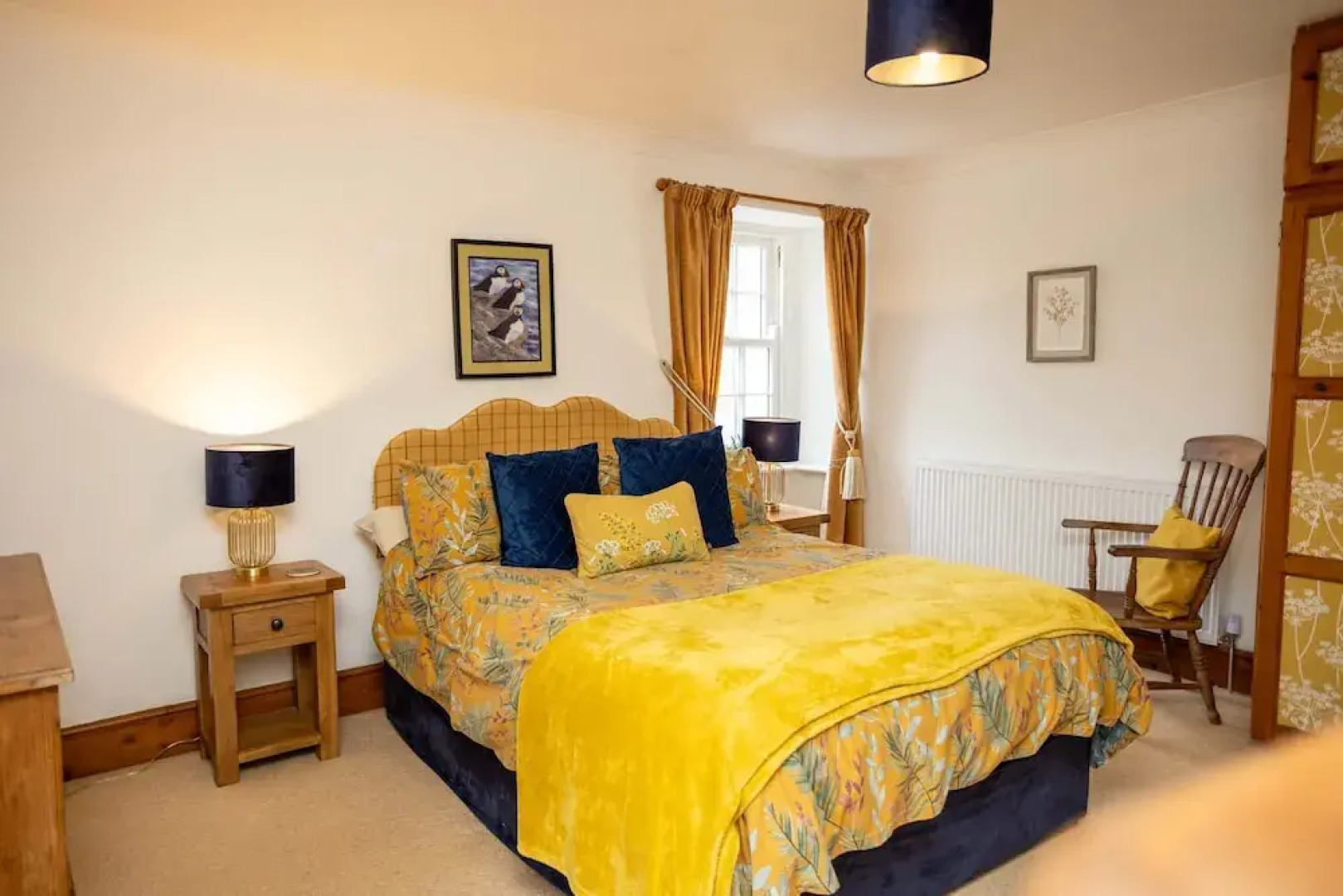 Hall House 3 Bedroom House St Florence