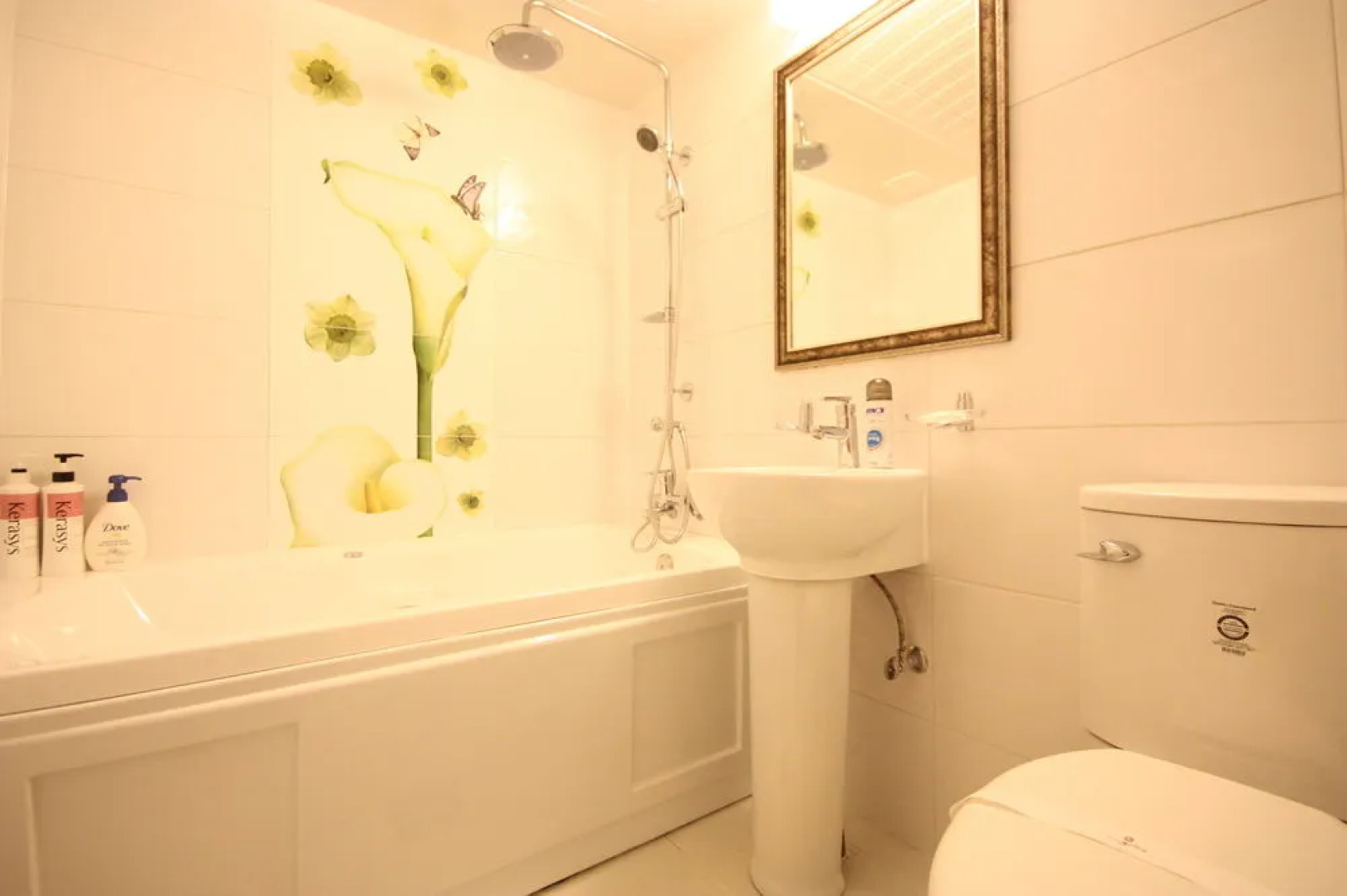 Gallery Tourist Hotel