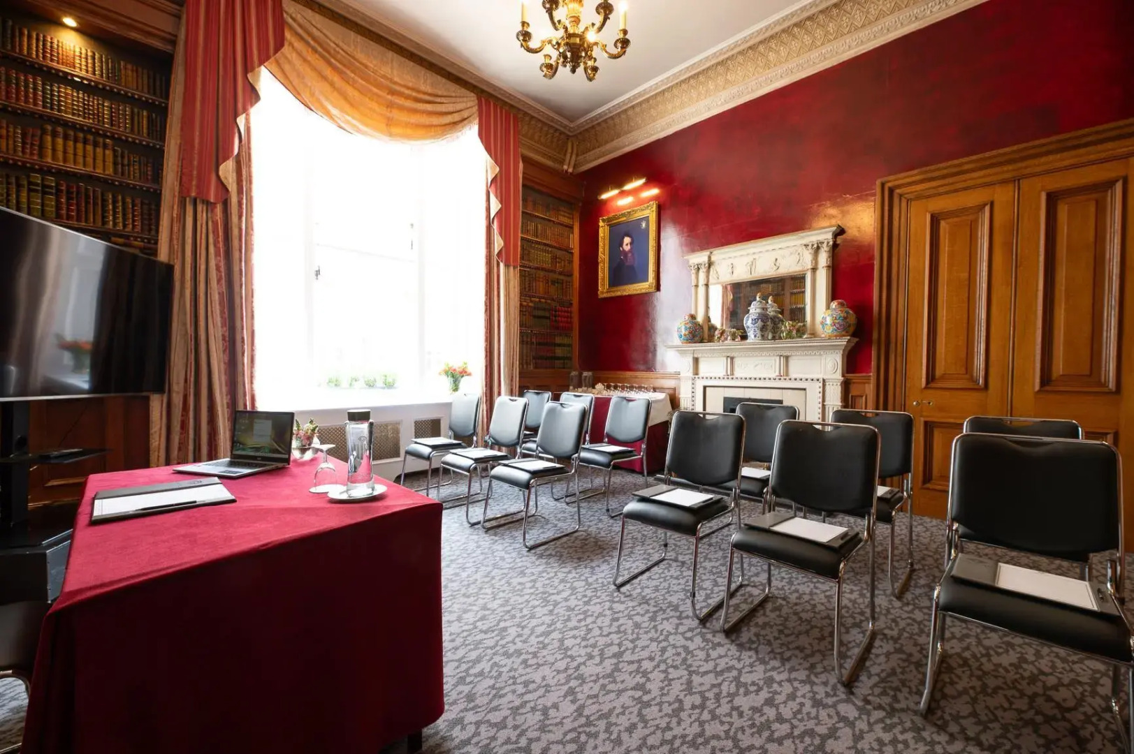 Gem Strathmore Hotel