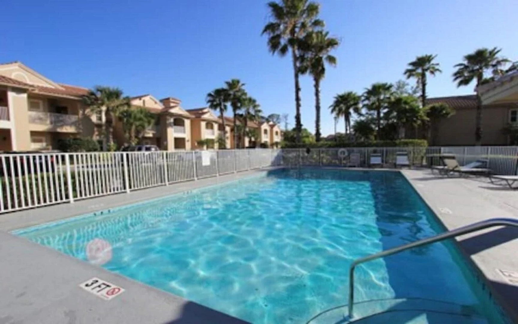 2 Room PGA Village Golf Villa Suite by Clubhouse