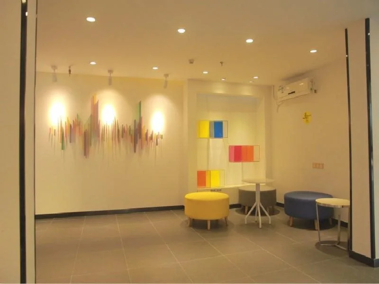 7Days Inn Qinzhou Niannianfeng Plaza Xiangyang Street Branch