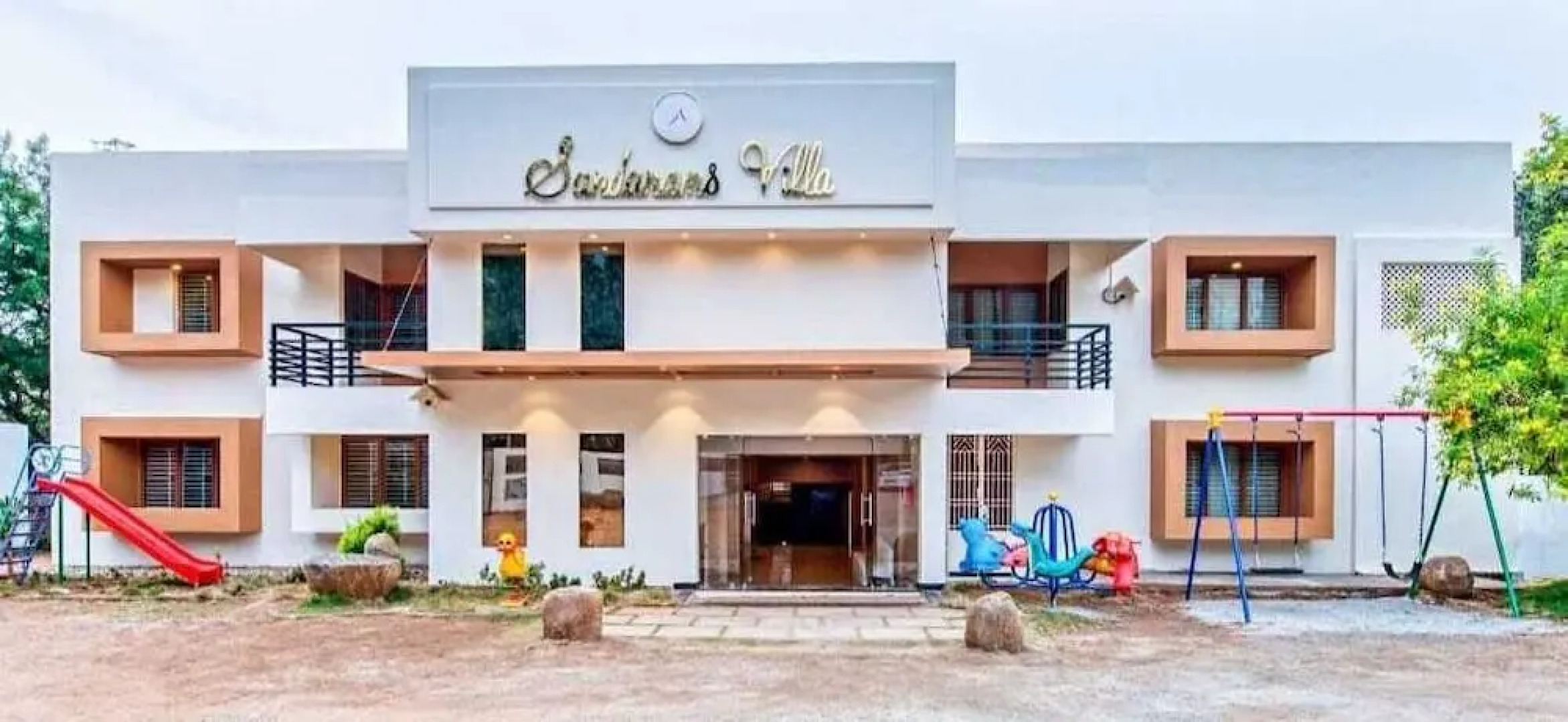 Sandanams Villa Coutralam