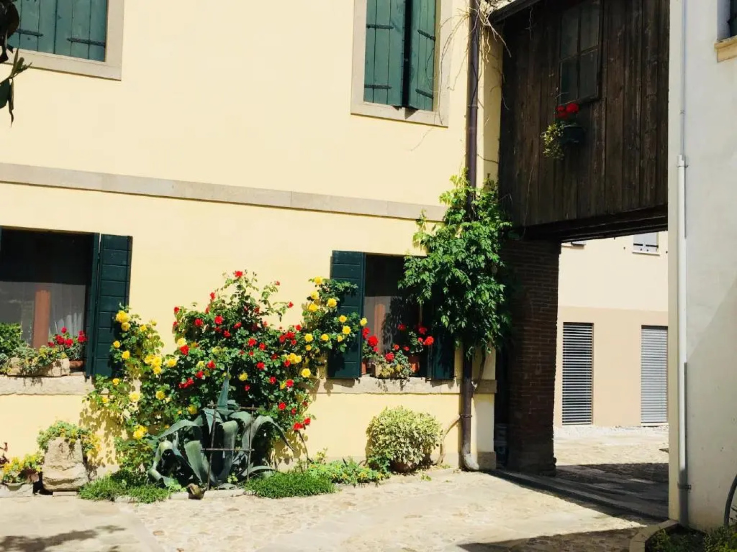 Interno 2 Este Centro (Adults Only)