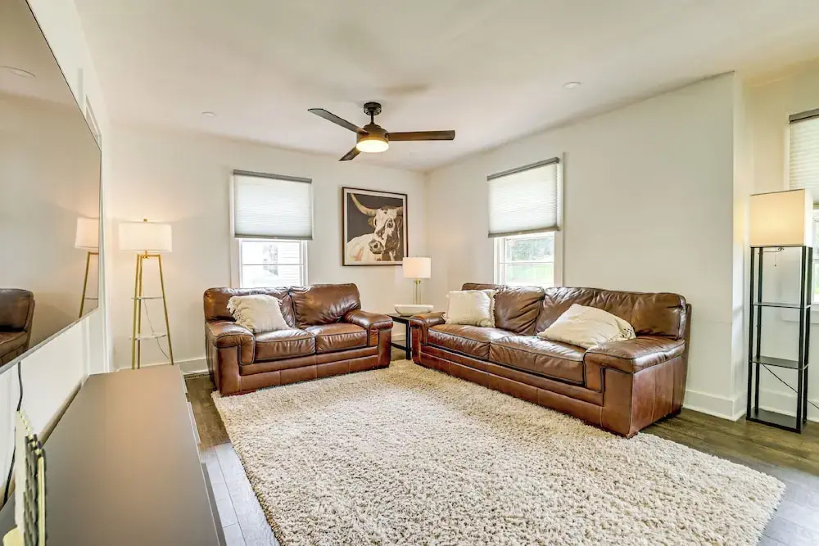 Families Welcome, Fenced Yard: Inviting Greer Home