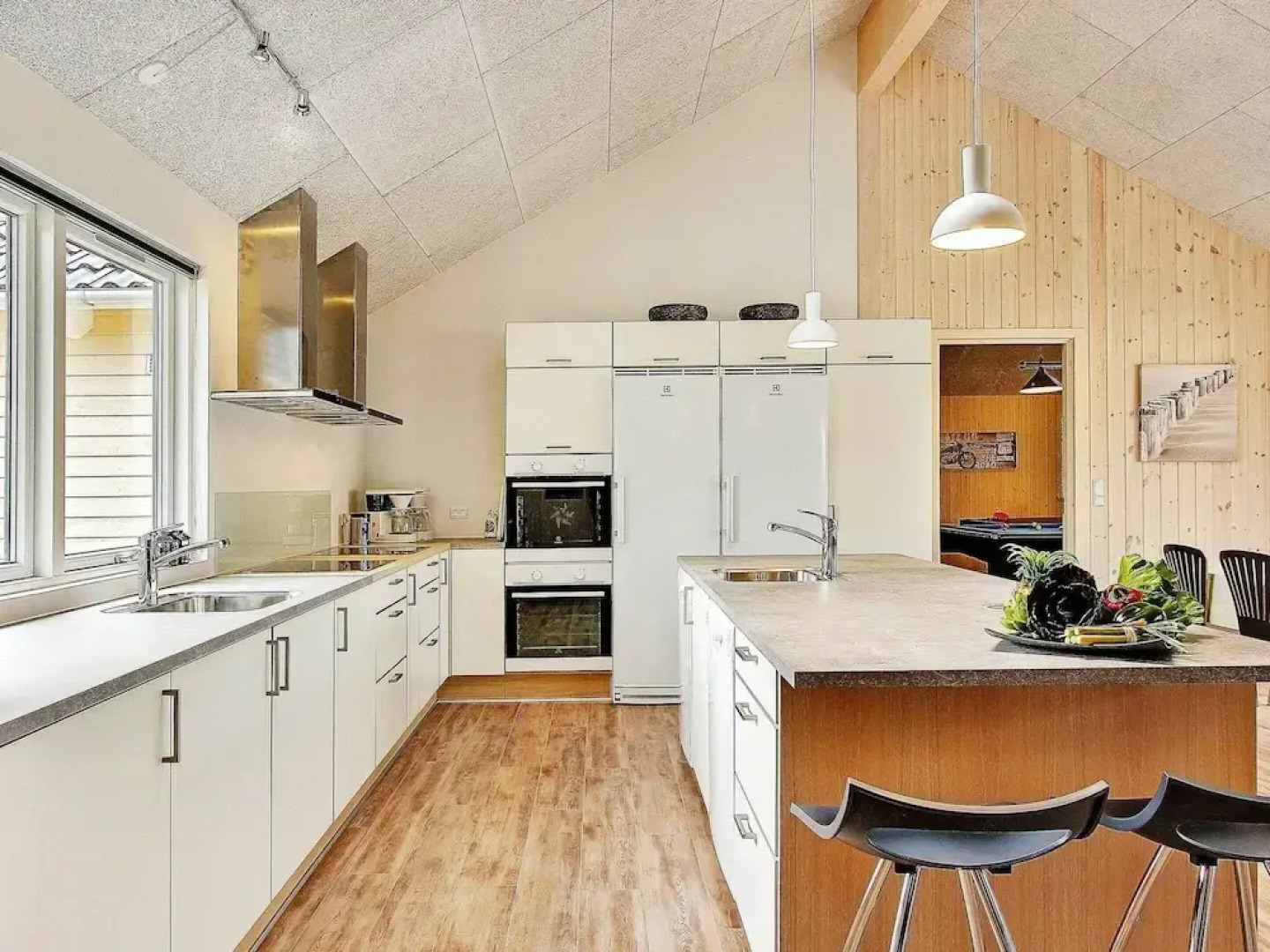 Spacious Holiday Home in Glesborg near Ocean