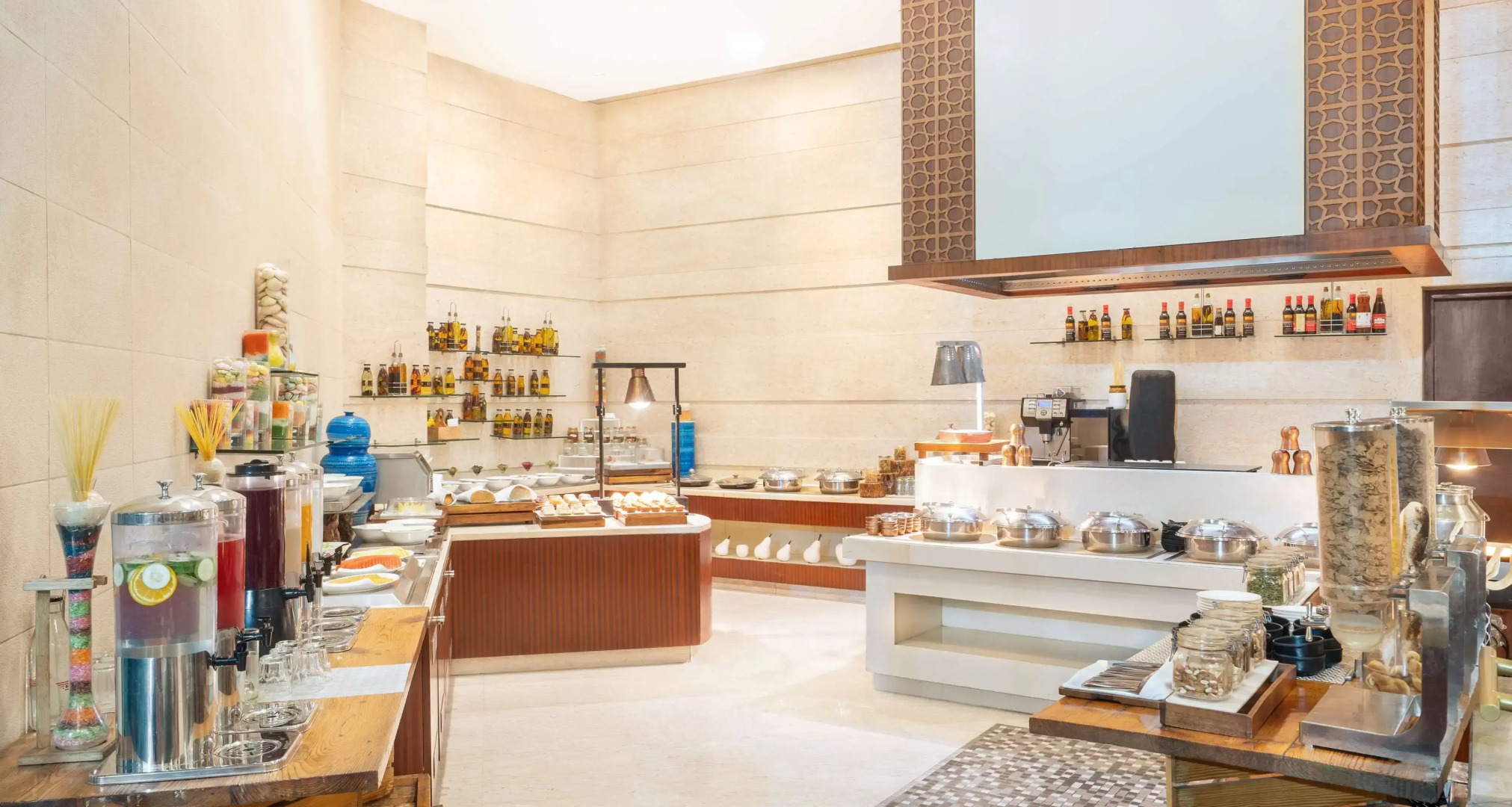 Radisson Hotel Gurugram Sohna Road City Center