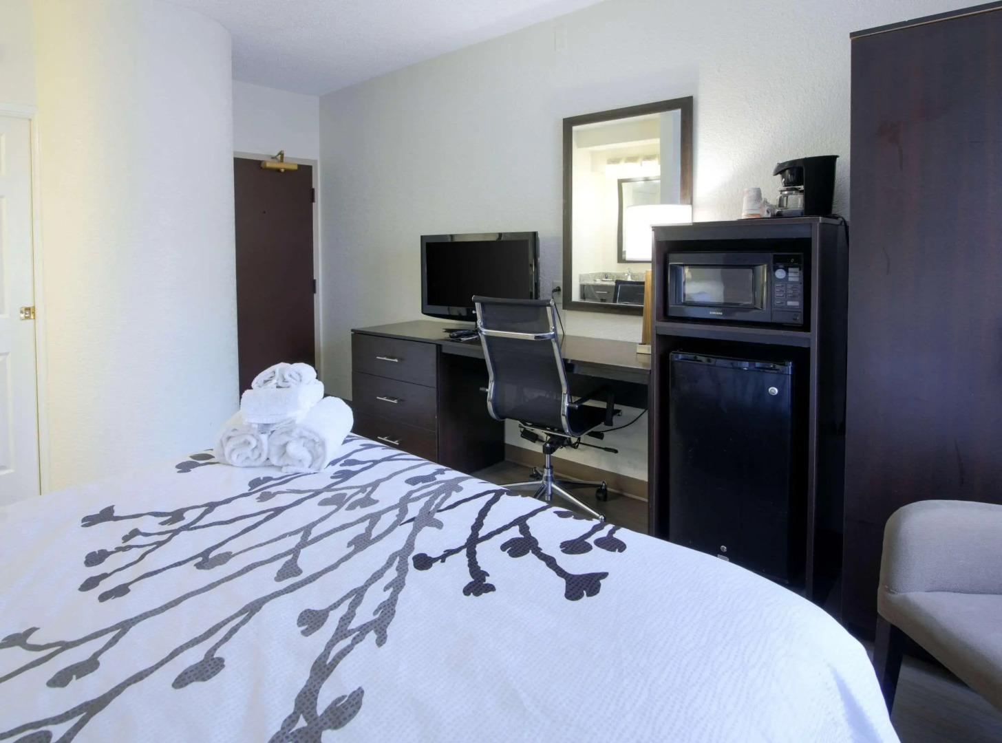 Sleep Inn & Suites Chesapeake - Portsmouth