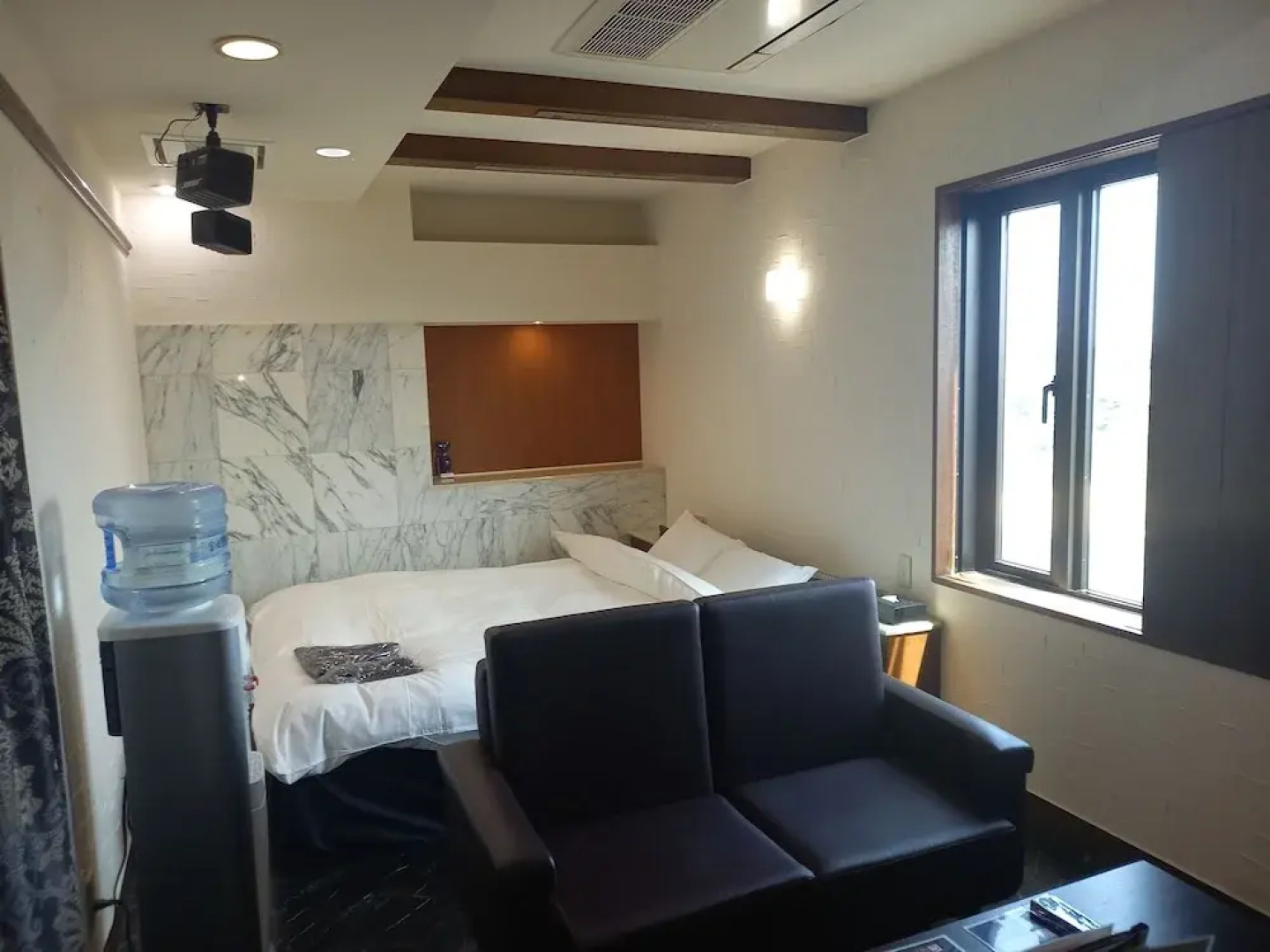 HOTEL C-PLUS - Adults Only